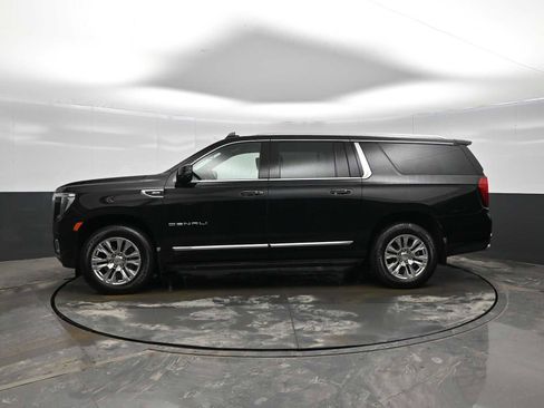 Used 2024 GMC Yukon XL Denali image 5