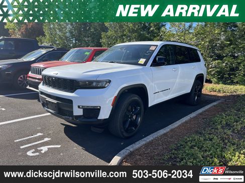Used 2023 Jeep Grand Cherokee L Limited w/ Luxury Tech Group II AWD/4WD image 6