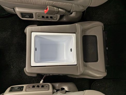 New 2025 GMC Savana 2500 Extended w/ Driver Convenience Package image 42