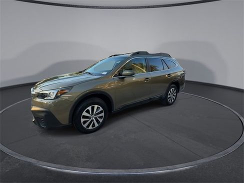 Used 2020 Subaru Outback Premium image 4