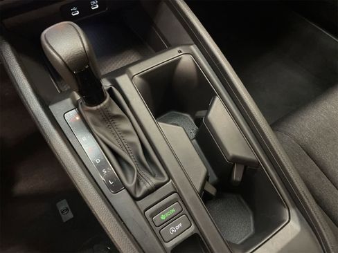 Used 2025 Honda Accord LX image 7