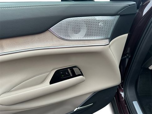 New 2025 Volvo EX90 Ultra image 14