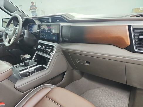 New 2026 GMC Sierra 1500 Denali w/ Denali Reserve Package image 45