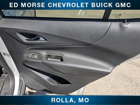 Used 2021 Chevrolet Equinox LT image 22