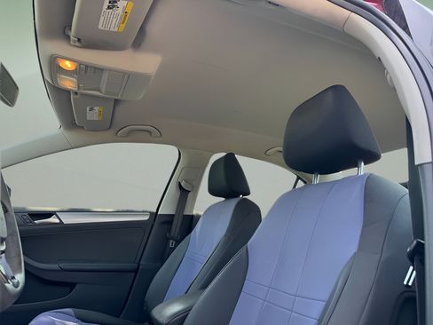 Used 2017 Volkswagen Jetta S FWD image 18