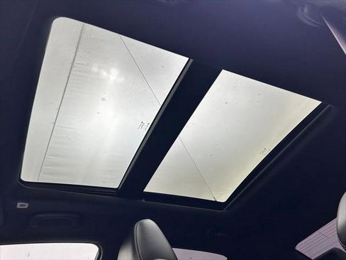 Certified 2022 Chrysler 300 S w/ Safetytec Plus Group RWD image 24