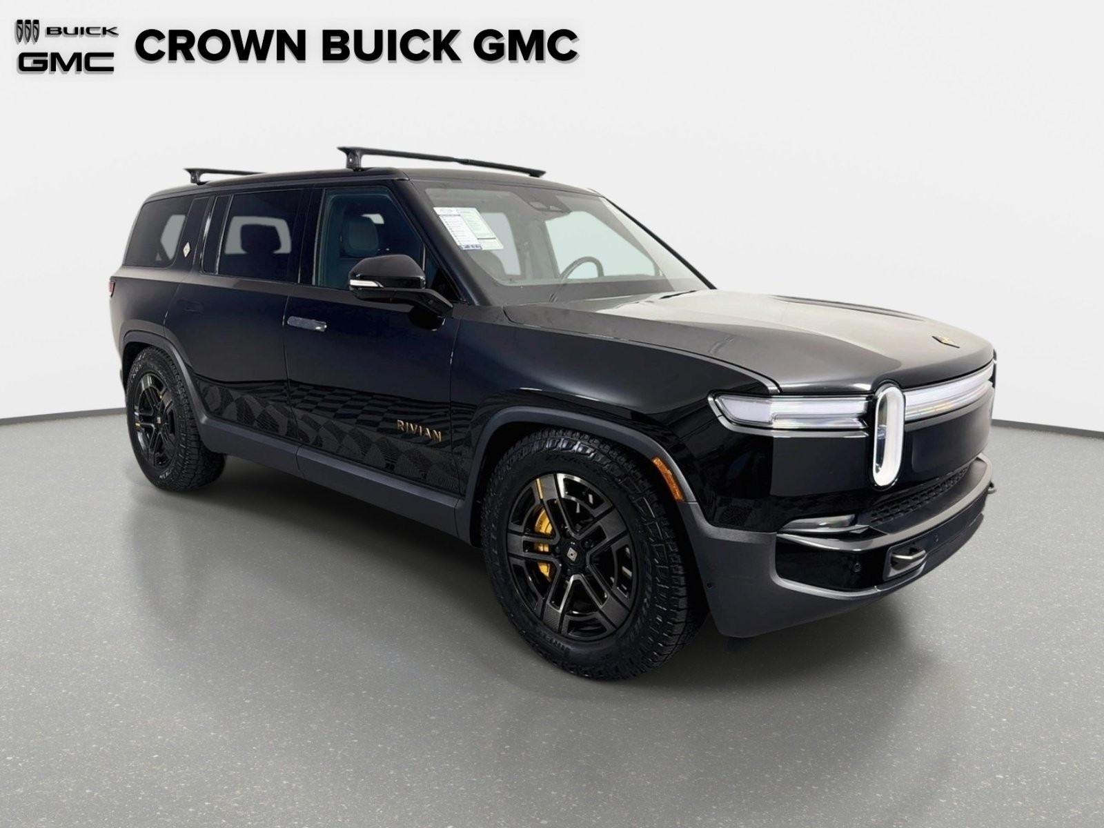 Used 2025 Rivian R1S Premium Dual AWD/4WD image 3