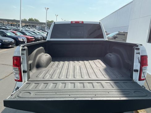Used 2019 RAM 2500 Tradesman AWD/4WD image 25