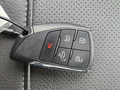 Used 2024 GMC Sierra 1500 Denali image 51