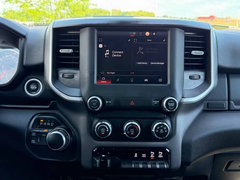 Used 2022 RAM 2500 Big Horn w/ Level 1 Equipment Group AWD/4WD image 28