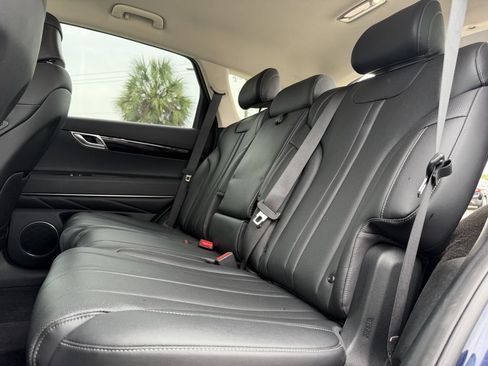 Used 2025 Genesis GV80 2.5T Standard AWD/4WD image 24
