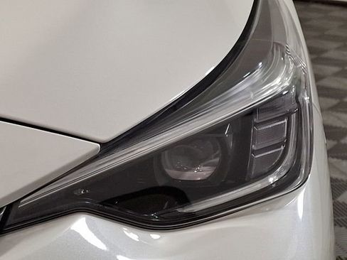 Used 2025 Subaru Crosstrek 2.5i Limited image 12