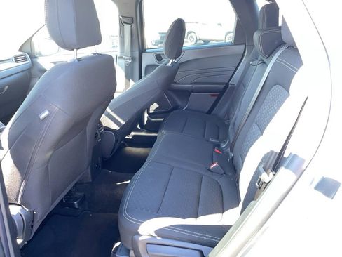 Used 2025 Ford Escape Active AWD/4WD image 10