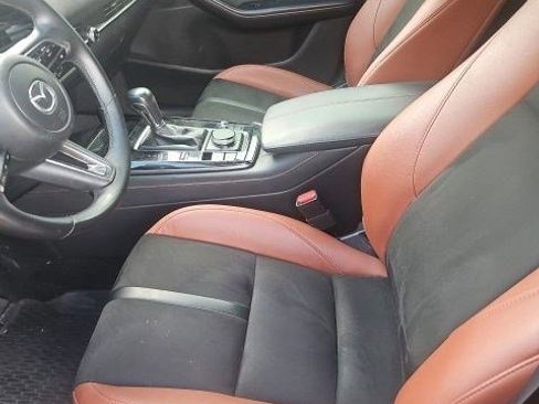 Used 2024 MAZDA CX-30 Carbon AWD/4WD image 9