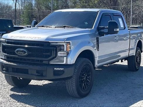 Used 2021 Ford F250 Lariat image 3