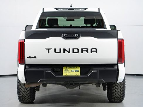 Used 2022 Toyota Tundra SR5 w/ SR5 Convenience Package image 47