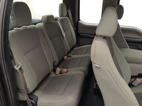 Used 2016 Ford F150 XL w/ Equipment Group 101A Mid RWD image 19