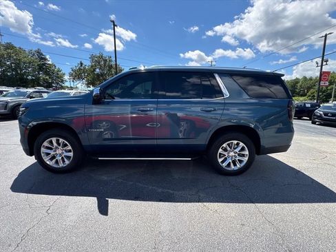 Used 2025 Chevrolet Tahoe Premier RWD image 6