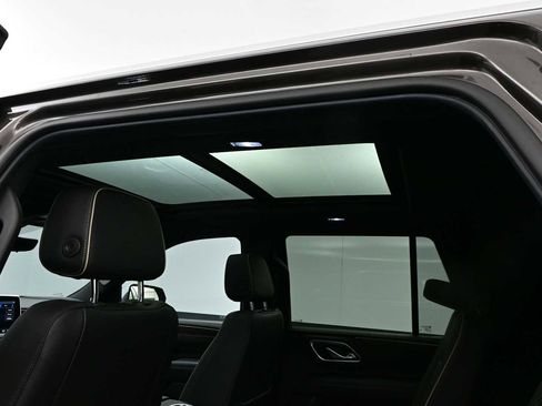 Used 2021 Chevrolet Tahoe Premier w/ Premium Package AWD/4WD image 90