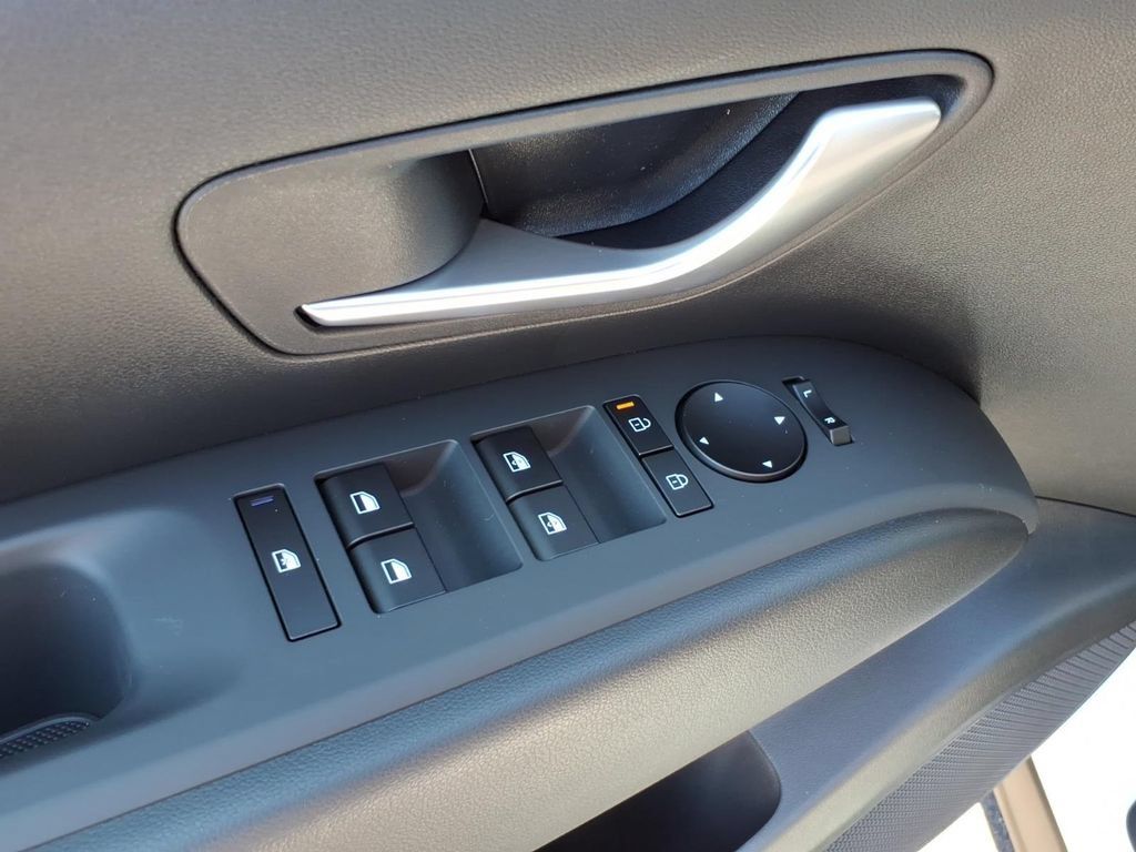 New 2026 Hyundai Tucson SEL Plus AWD/4WD image 8