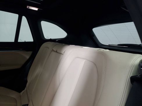 Used 2016 BMW X1 xDrive28i image 12