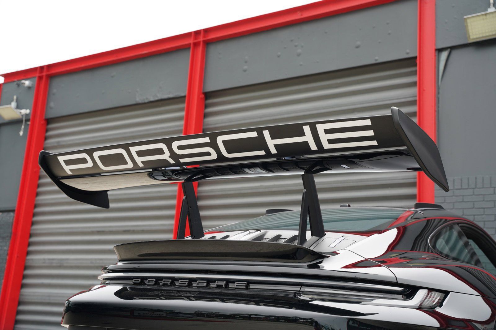 Used 2024 Porsche 911 GT3 RS RWD image 20
