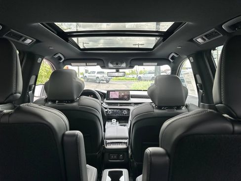 Used 2027 INFINITI QX60 Autograph w/ Dark Cargo Package AWD/4WD image 30