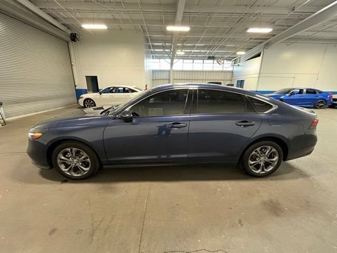 Used 2023 Honda Accord EX image 6