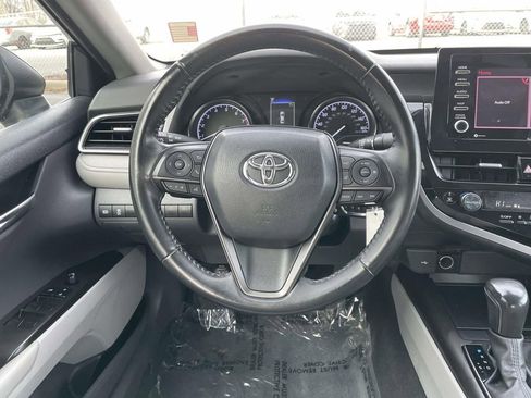 Used 2023 Toyota Camry SE image 25