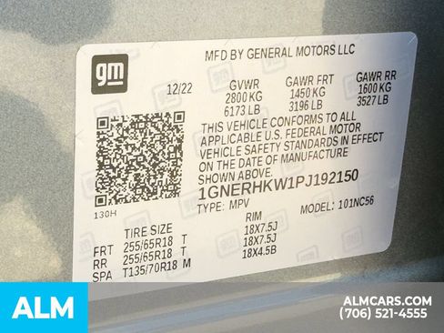 Used 2023 Chevrolet Traverse LT FWD image 21