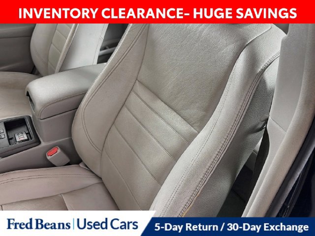 Used 2016 Toyota Camry XLE w/ Moonroof Package FWD image 25