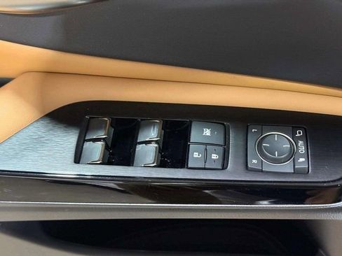 Used 2024 Lexus ES 350 Ultra Luxury image 17