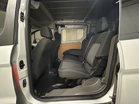 Used 2019 Ford Transit Connect XLT image 28