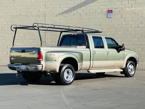 Used 2004 Ford F350 Lariat AWD/4WD image 5