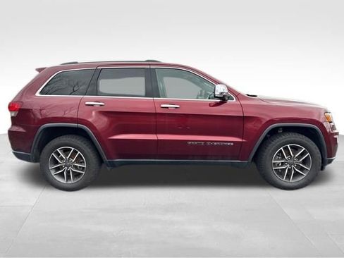 Used 2021 Jeep Grand Cherokee Limited w/ Trailer Tow Group IV image 9