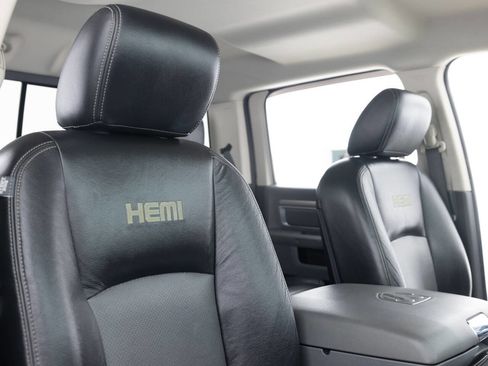 Used 2017 RAM 1500 Big Horn image 30