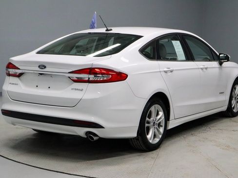 Certified 2018 Ford Fusion S image 10