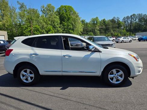 Used 2012 Nissan Rogue S w/ Special Edition Pkg FWD image 8