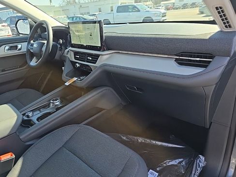 New 2026 Ford Explorer Active image 48