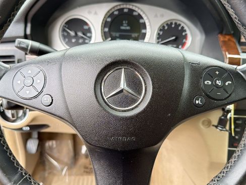 Used 2012 Mercedes-Benz GLK 350 2WD image 15