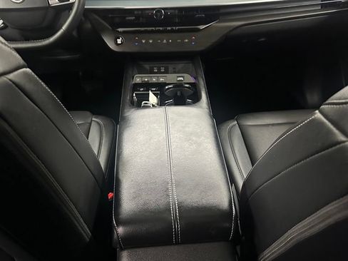 Used 2025 Nissan Murano SL w/ Cargo Package AWD/4WD image 23