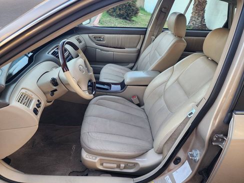 Used 2003 Toyota Avalon XLS FWD image 10