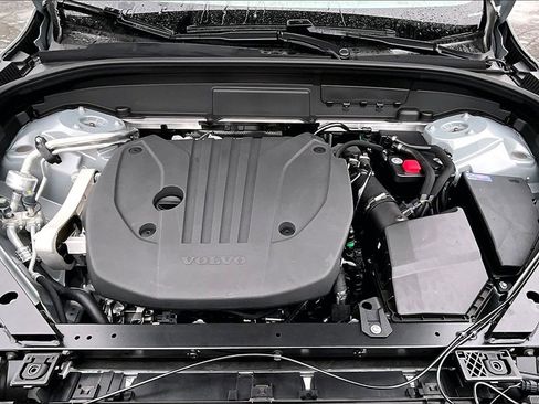 New 2026 Volvo XC60 B5 Ultra w/ Protection Package Premier image 12