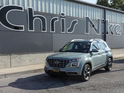 Used 2025 Hyundai Venue Limited