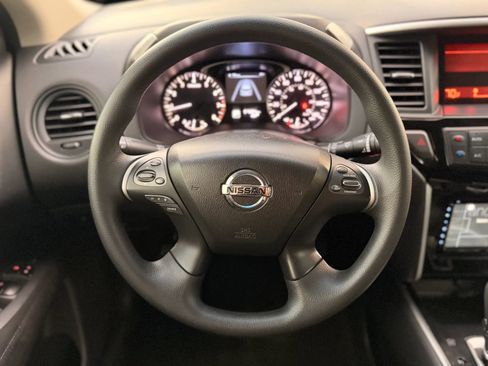 Used 2014 Nissan Pathfinder S FWD image 35