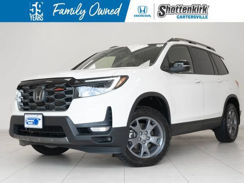 Used 2024 Honda Passport TrailSport image 1
