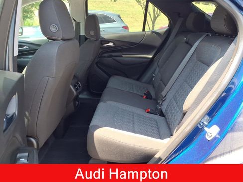 Used 2022 Chevrolet Equinox LT AWD/4WD image 16