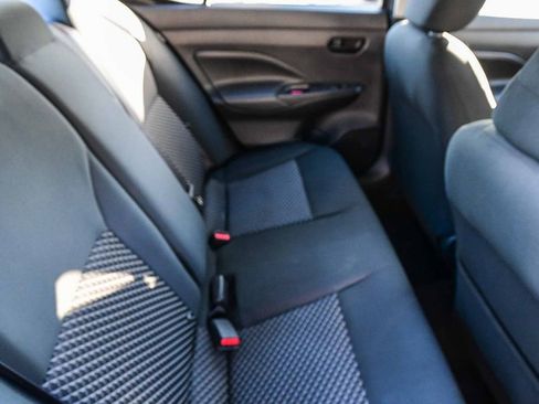 Used 2020 Nissan Versa S image 20