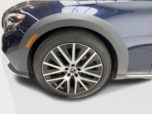 Used 2022 Mercedes-Benz E 450 4MATIC All-Terrain Wagon image 13