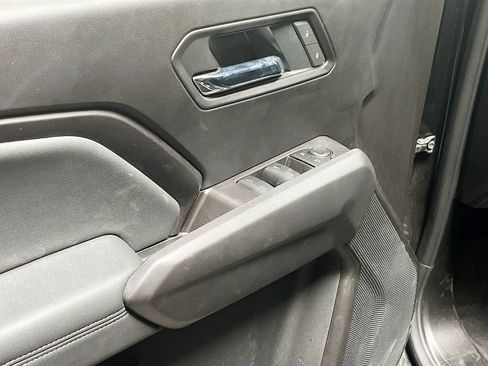 Used 2026 Chevrolet Colorado LT w/ LT Convenience Package AWD/4WD image 18